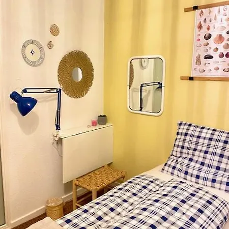 Hyggeligt Familieejet B&B - Centralt Beliggende Διαμέρισμα *
